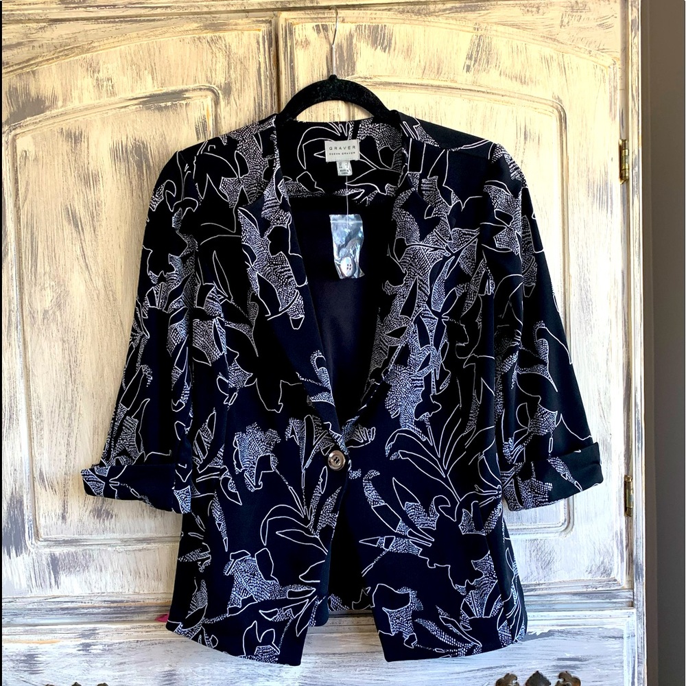 Susan Graver Printed LK Fusion Cutaway Hem Jacket/Black X-Small